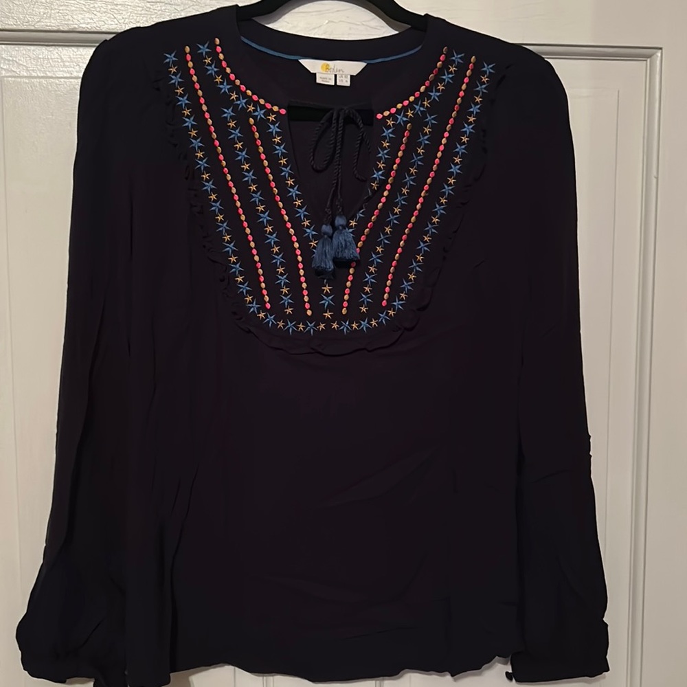 Boden Embroidered Stars Forever Top